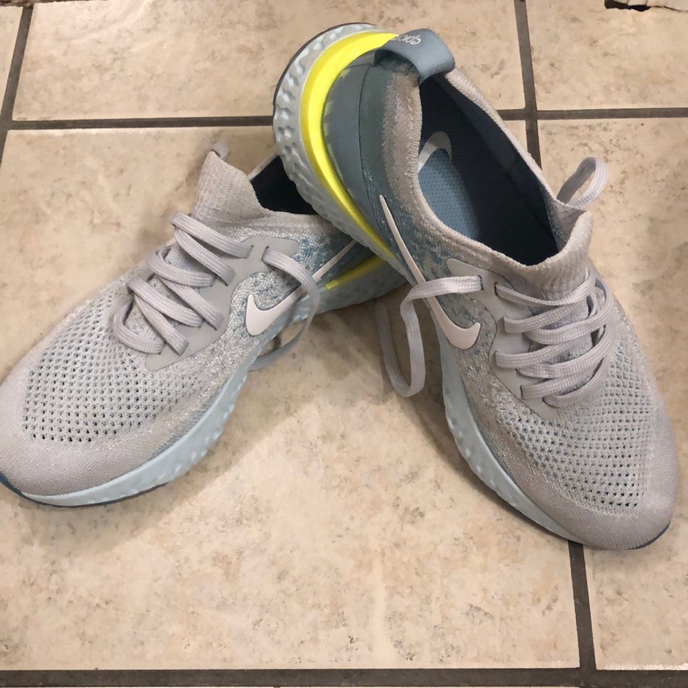 nike running shoes